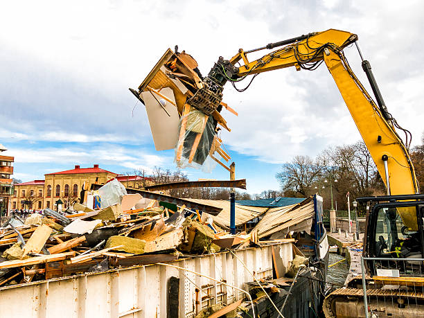 Best Local Junk Hauling  in Oconomowoc, WI